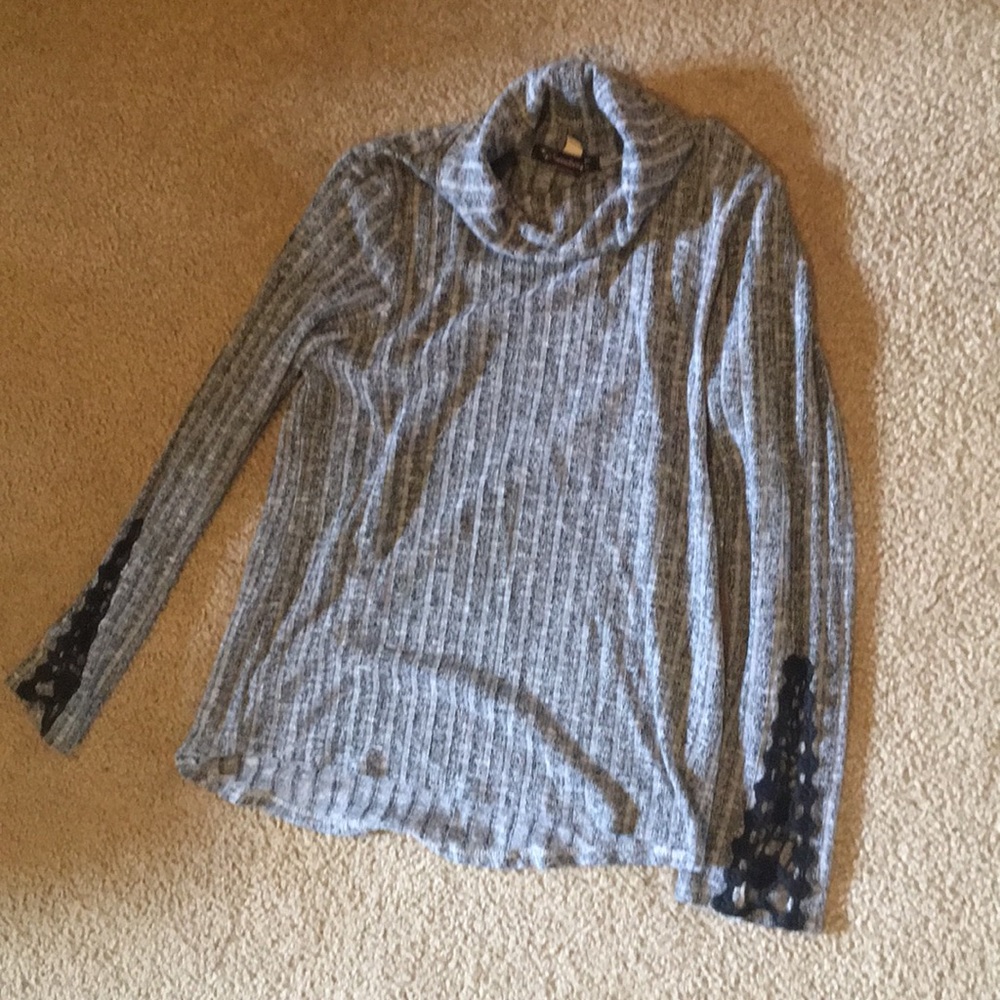 girls sweater